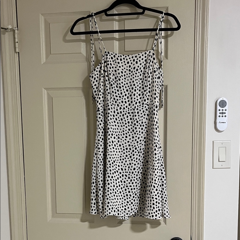 Black and White Polka Dot Mini Dress CE005